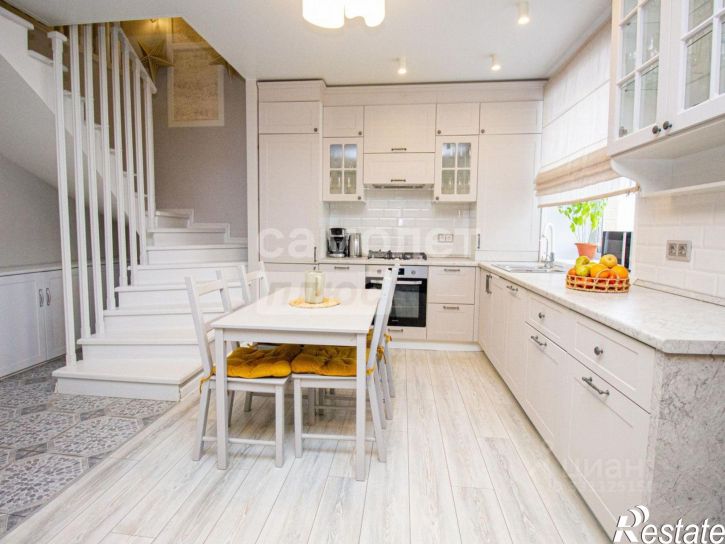 3-комн квартира ул Кирова, 37,  д. 37