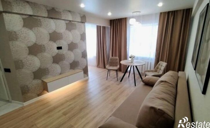 2-комн квартира улица Варейкиса, 22,  д. 22