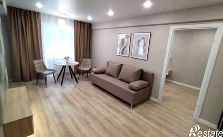 2-комн квартира улица Варейкиса, 22,  д. 22