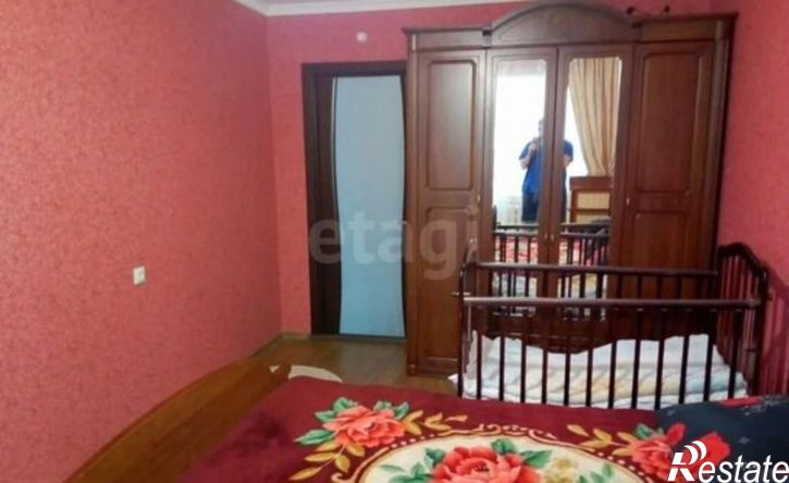 3-комн квартира пр-кт Врача Сурова, 37,  д. 37