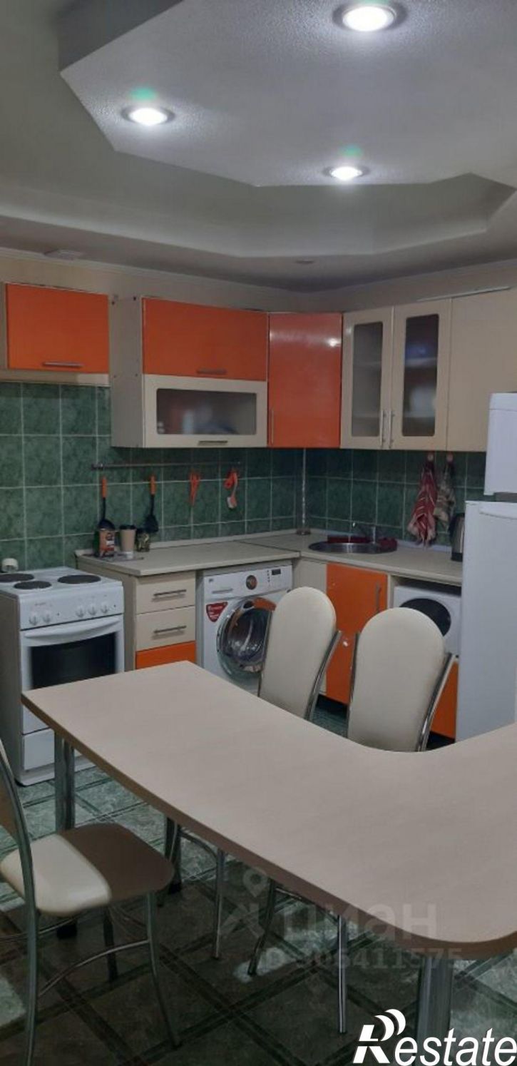 2-комн квартира ул Кролюницкого, 3 2,  д. 3 2,  к. 2