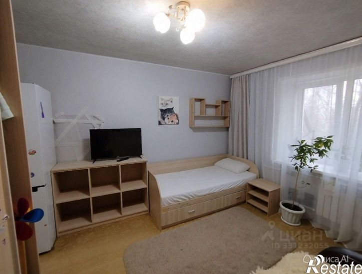 1-комн квартира улица Варейкиса, 15,  д. 15