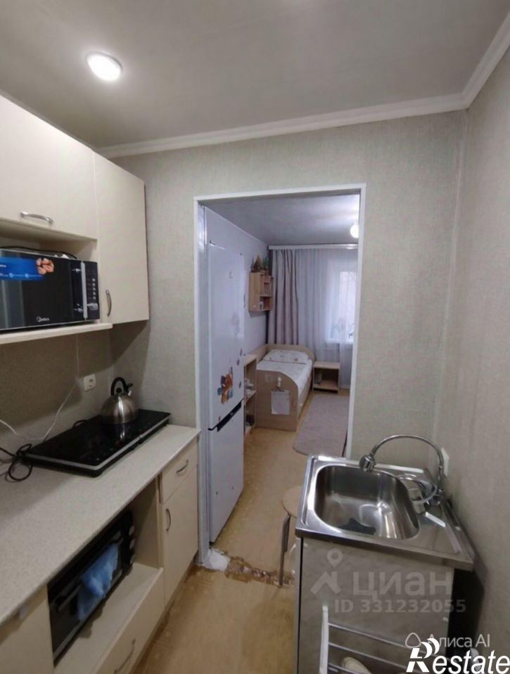1-комн квартира улица Варейкиса, 15,  д. 15