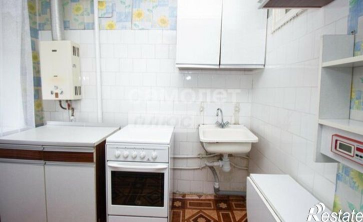 3-комн квартира улица Гагарина, 3,  д. 3