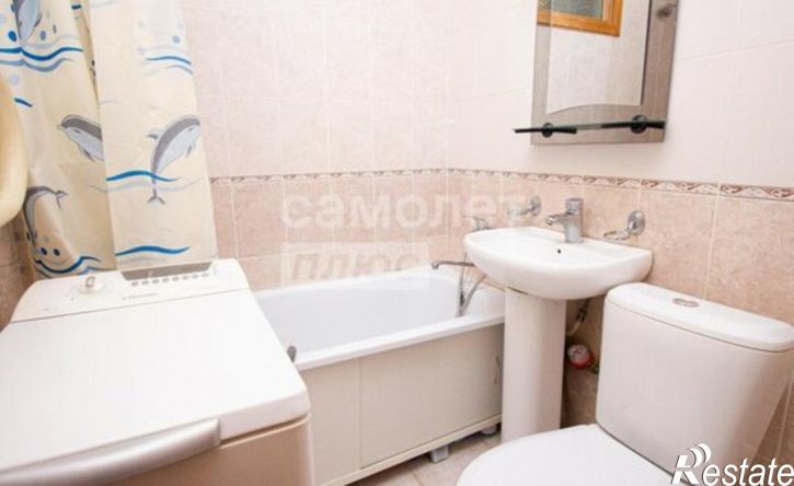 3-комн квартира улица Гагарина, 3,  д. 3