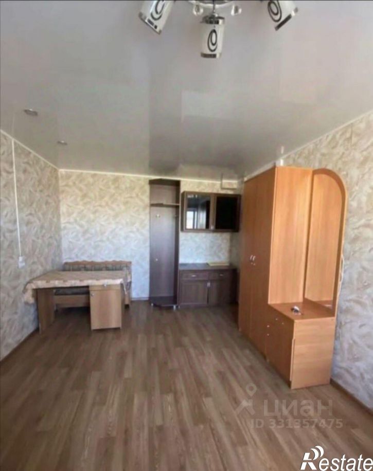 Комната улица Аблукова, 47,  д. 47