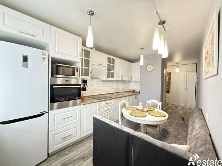 2-комн квартира Панорамная улица, 81,  д. 81