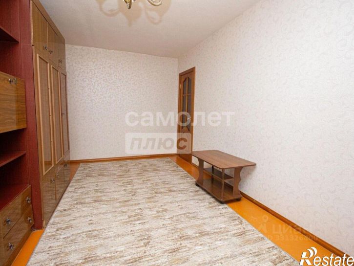 3-комн квартира улица Гагарина, 3,  д. 3