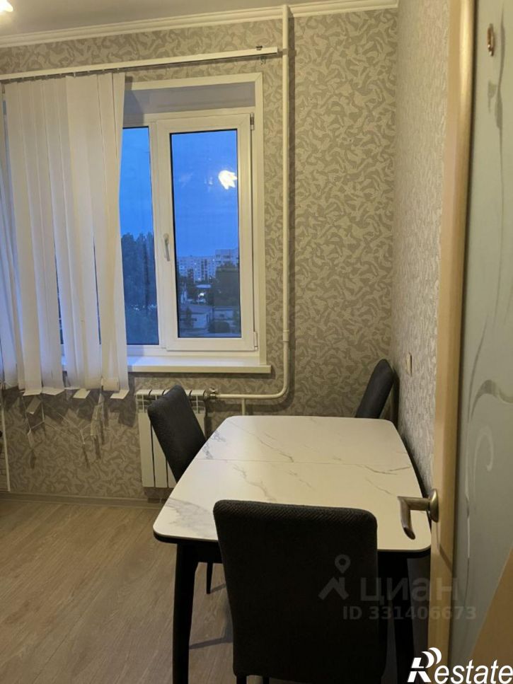 2-комн квартира пр-кт Врача Сурова, 33,  д. 33