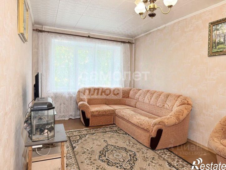 2-комн квартира ул Хрустальная, 28,  д. 28