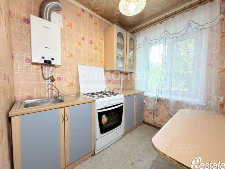 2-комн квартира ул Хрустальная, 28,  д. 28