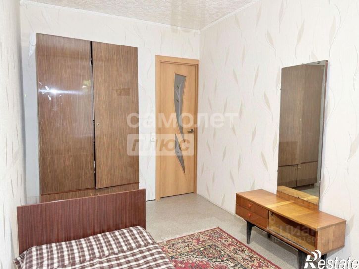 2-комн квартира ул Хрустальная, 28,  д. 28