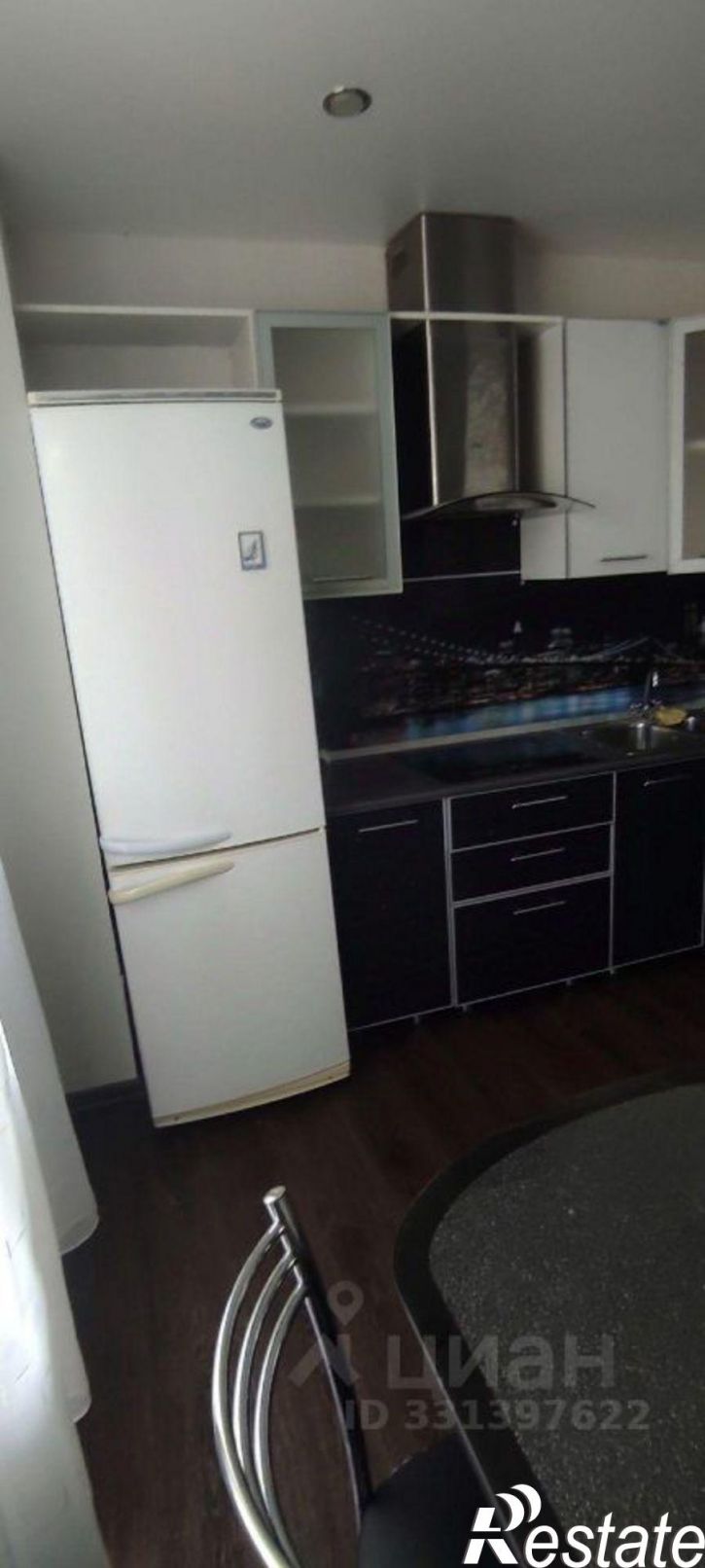 2-комн квартира проспект Ливанова, 11,  д. 11