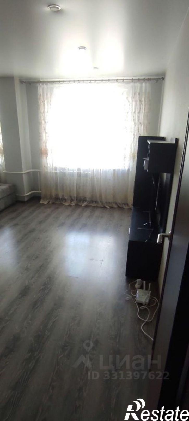 2-комн квартира проспект Ливанова, 11,  д. 11