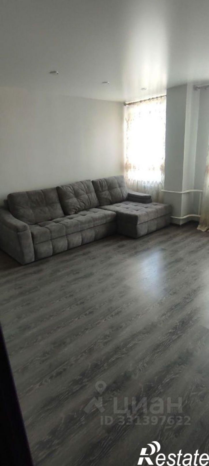 2-комн квартира проспект Ливанова, 11,  д. 11