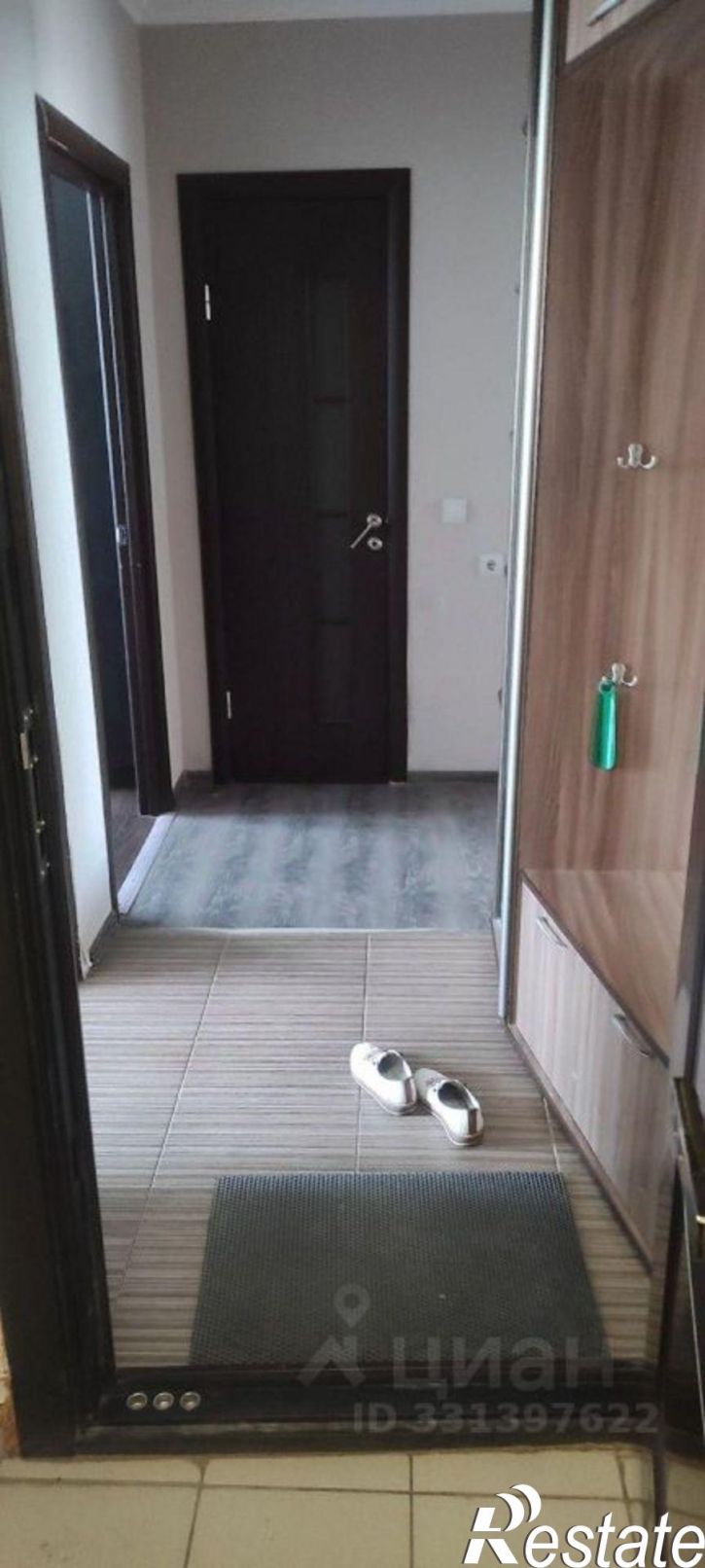 2-комн квартира проспект Ливанова, 11,  д. 11