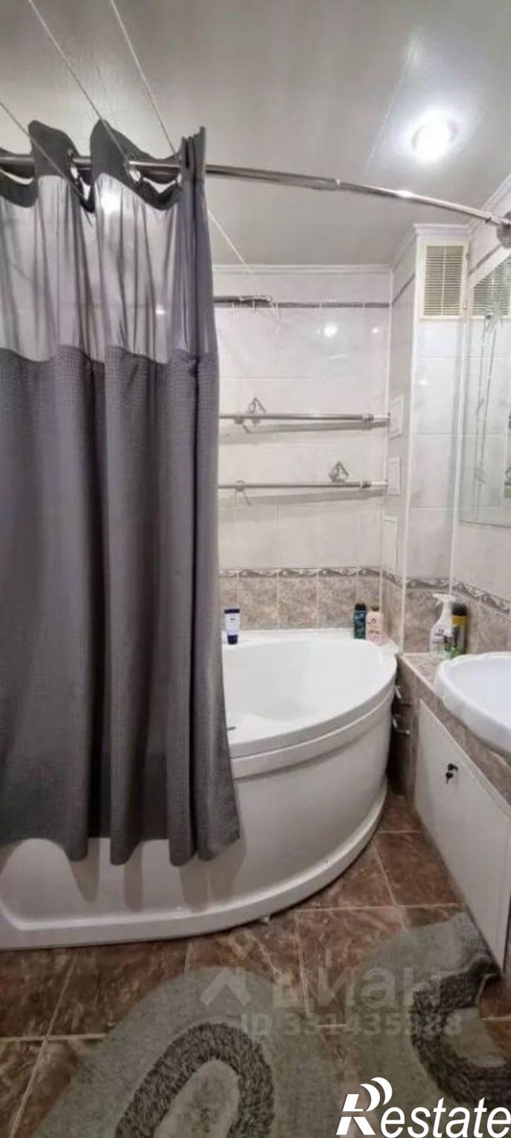 2-комн квартира ул Димитрова, 3,  д. 3