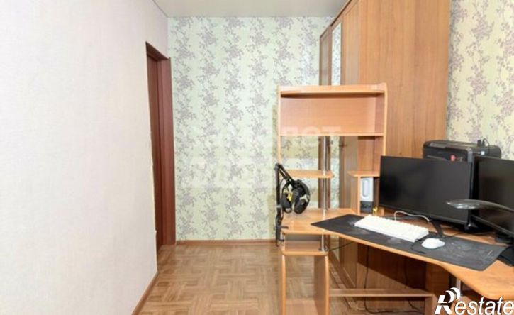 2-комн квартира пр-кт 50-летия ВЛКСМ, 11,  д. 11
