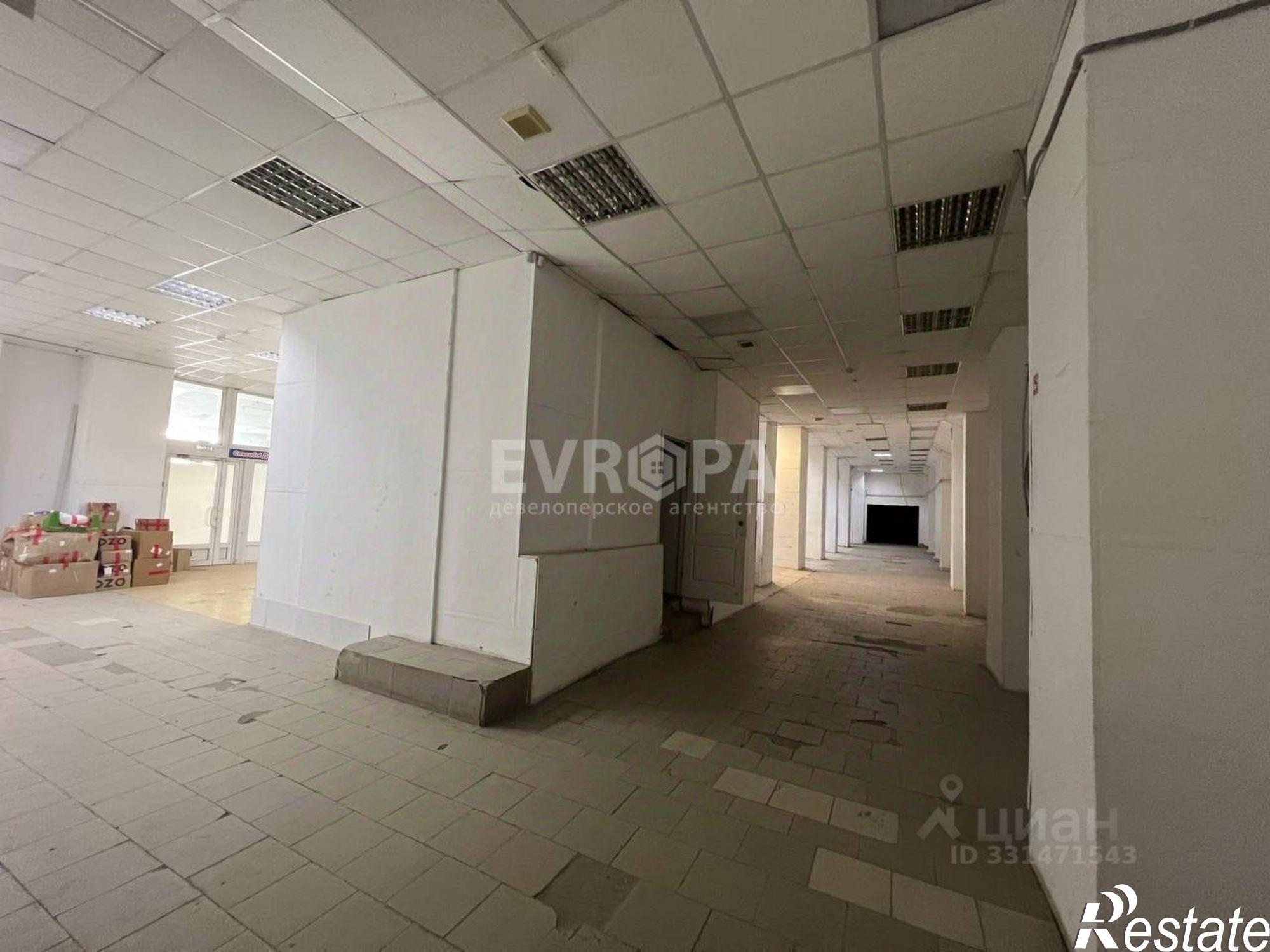 Купить складское помещение за 65 002 100 рублей на Московское шоссе, 17