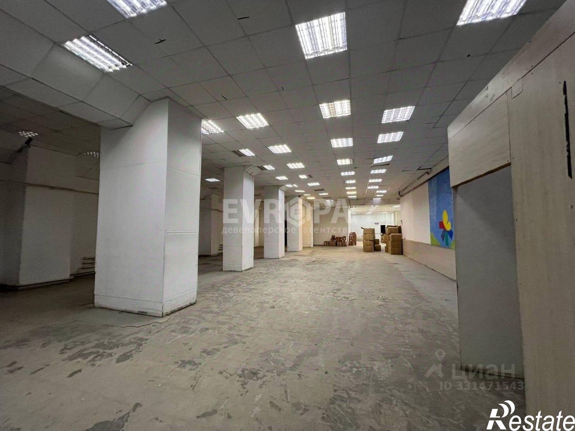 Купить складское помещение за 65 002 100 рублей на Московское шоссе, 17