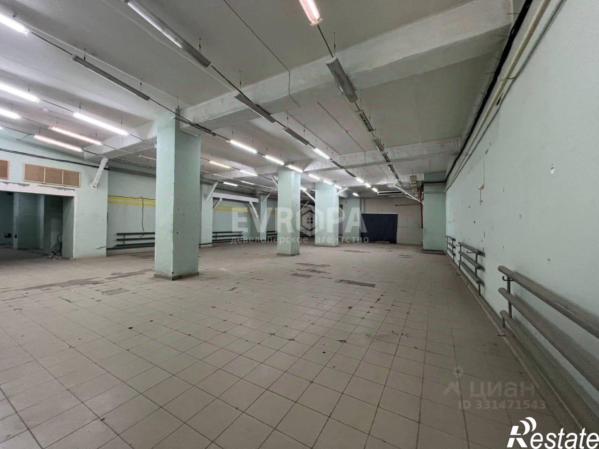 Купить складское помещение за 65 002 100 рублей на Московское шоссе, 17