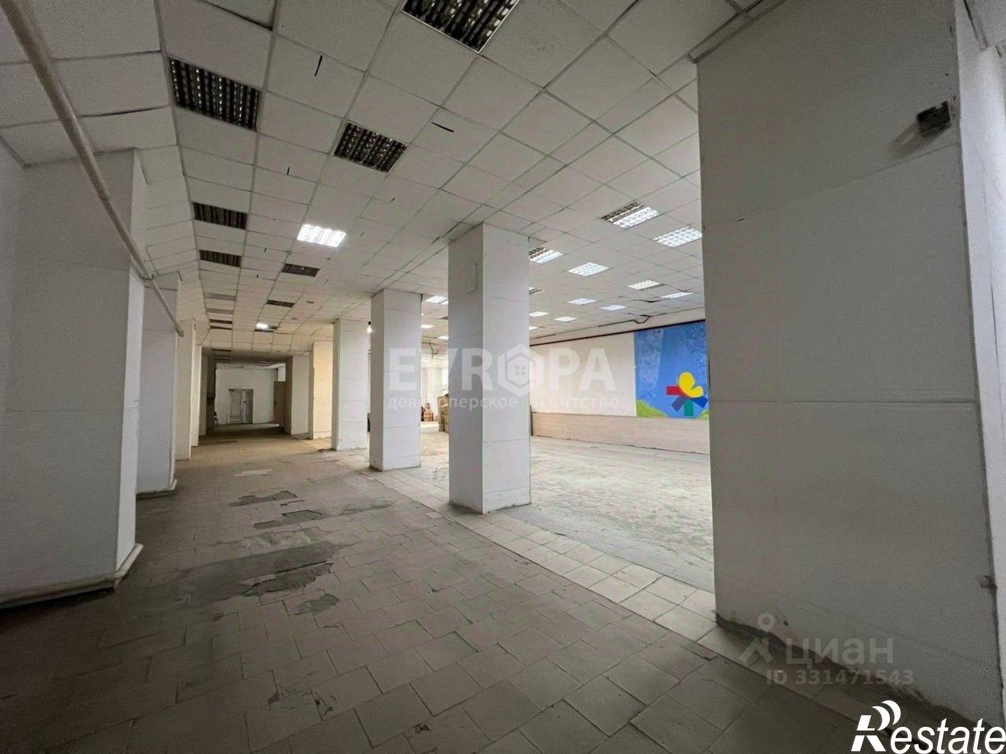 Купить складское помещение за 65 002 100 рублей на Московское шоссе, 17