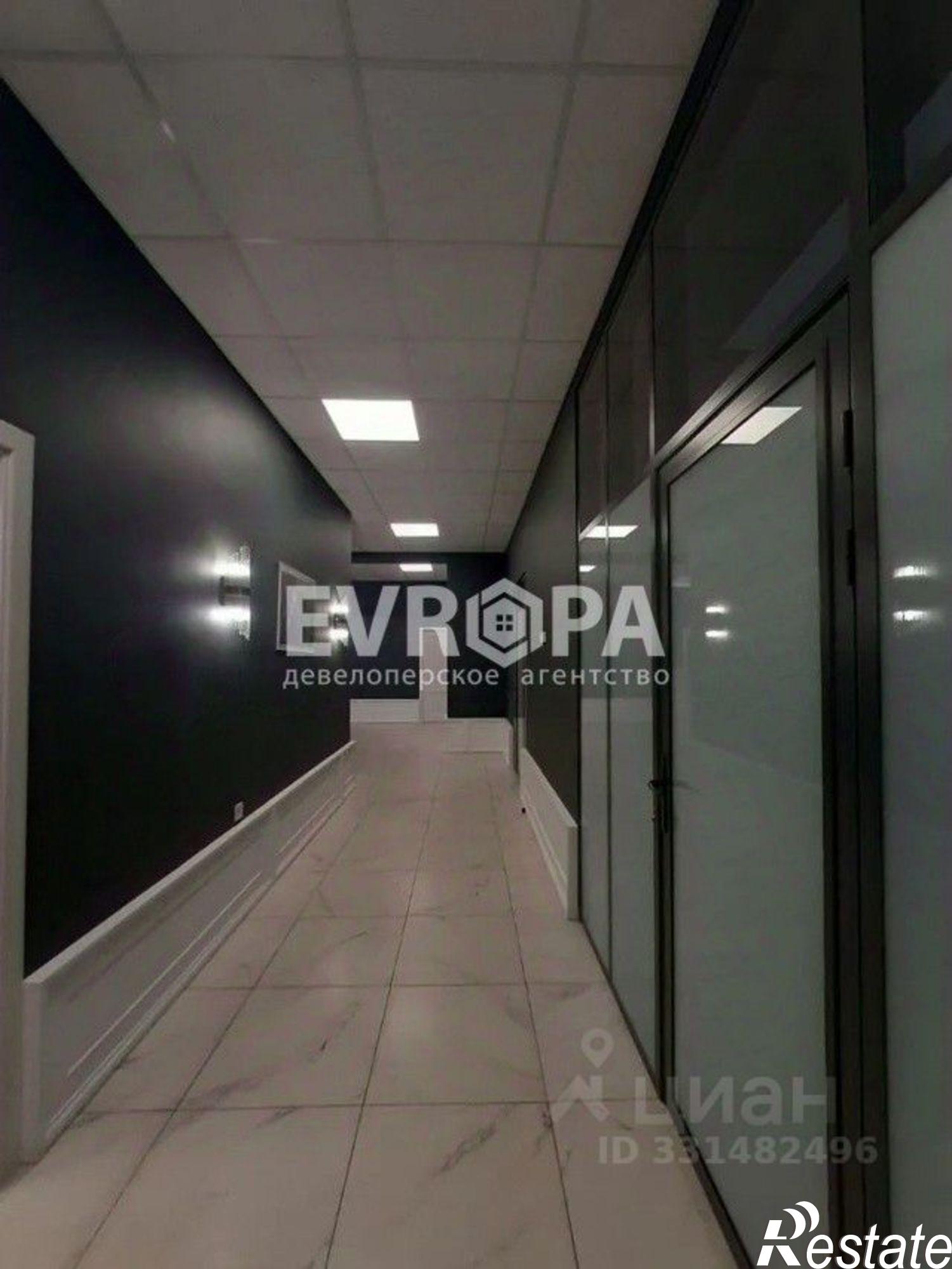 Купить офис, помещение под офис за 25 000 100 рублей на пр-кт Авиастроителей, 34