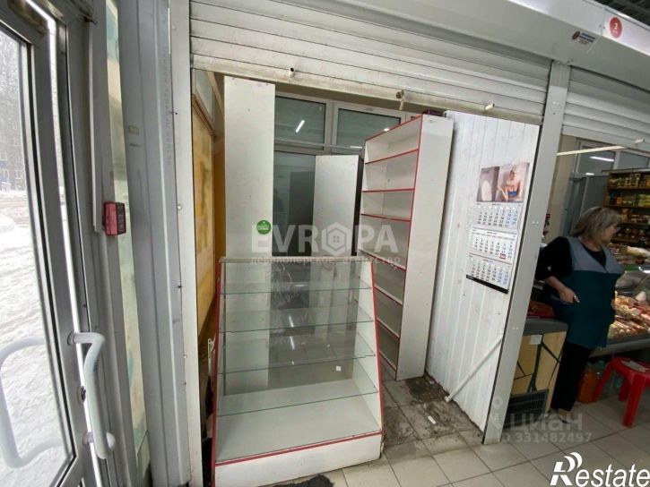 Торговое помещение ул Богдана Хмельницкого, 13А,  д. 13А