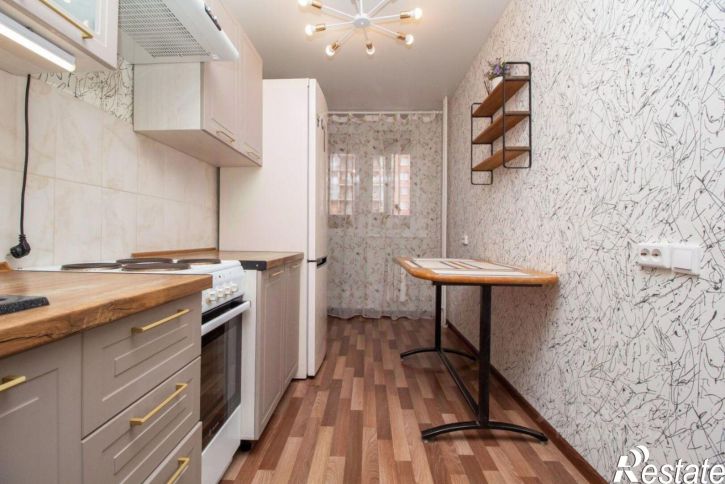 2-комн квартира Ипподромная улица, 4Б,  д. 4Б