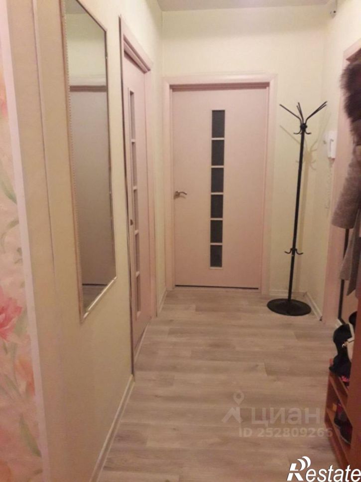 2-комн квартира пр-кт Генерала Тюленева, 44,  д. 44