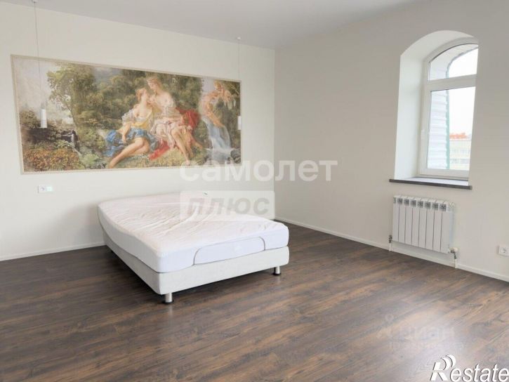 3-комн квартира ул Корюкина, 17,  д. 17