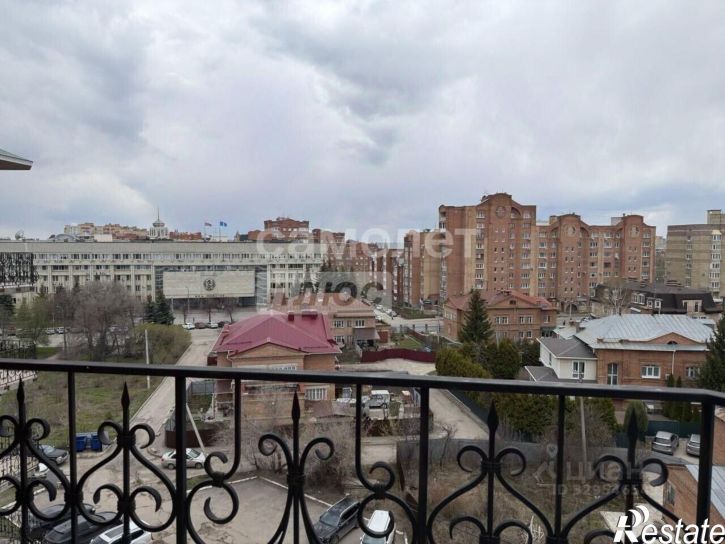 3-комн квартира ул Корюкина, 17,  д. 17