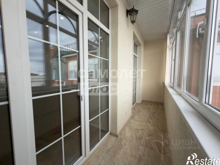 3-комн квартира ул Корюкина, 17,  д. 17