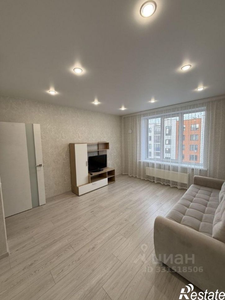 1-комн квартира проспект Маршала Устинова, 38,  д. 38