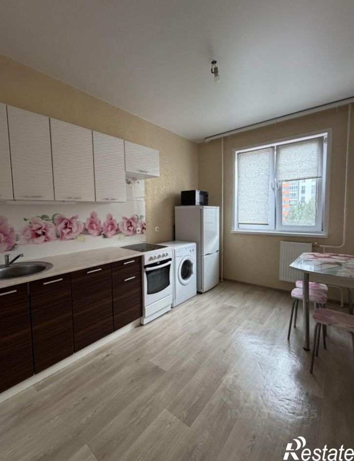 1-комн квартира пр-кт Врача Сурова, 26,  д. 26