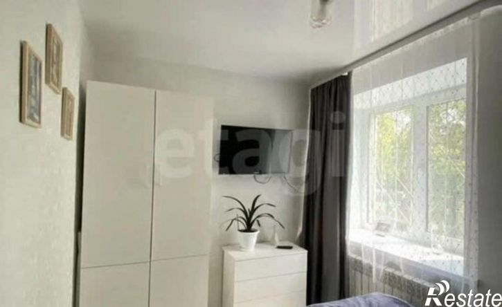 3-комн квартира улица Врача Михайлова, 37,  д. 37
