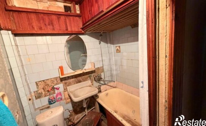 3-комн квартира ул Хрустальная, 22,  д. 22