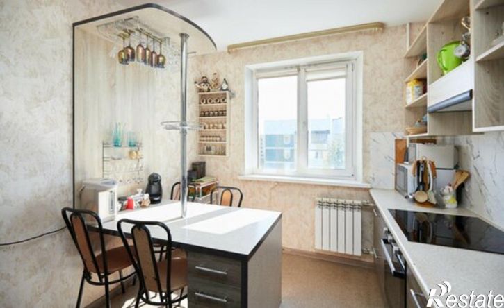 3-комн квартира ул Карбышева, 25,  д. 25