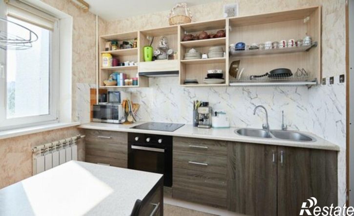 3-комн квартира ул Карбышева, 25,  д. 25