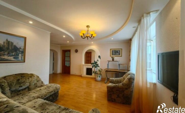 4-комн квартира ул Радищева, 151,  д. 151