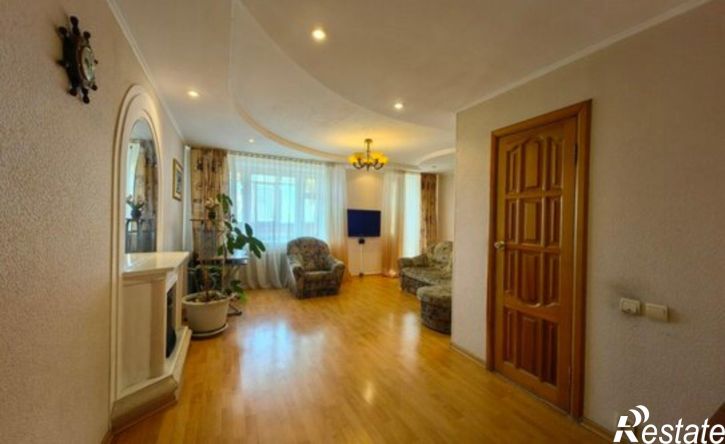 4-комн квартира ул Радищева, 151,  д. 151
