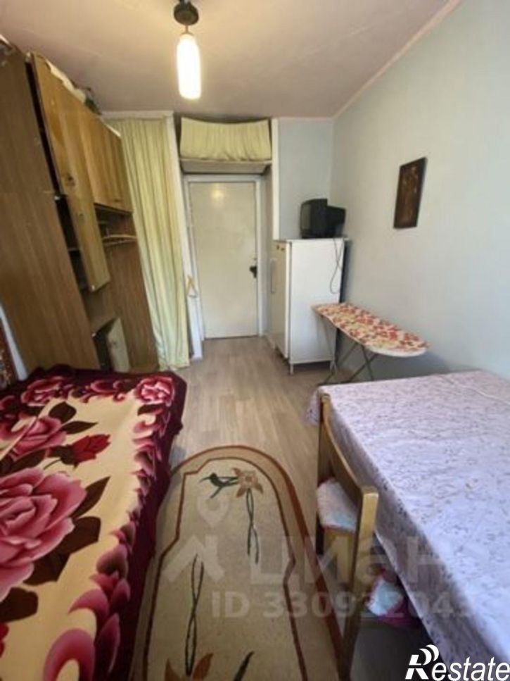Комната улица Врача Михайлова, 49,  д. 49