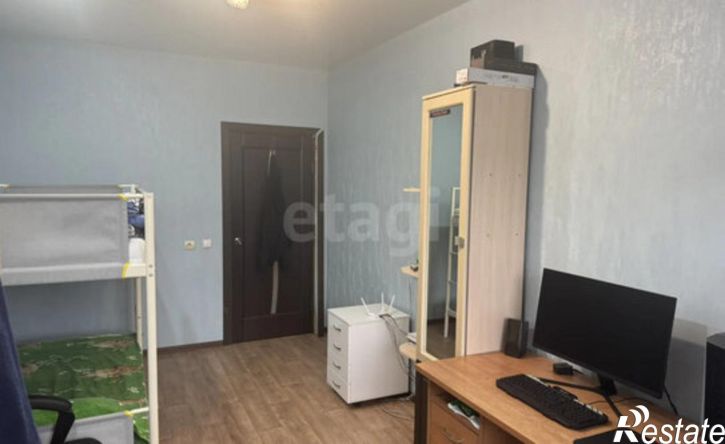 4-комн квартира улица Врача Михайлова, 48,  д. 48