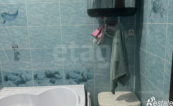 4-комн квартира улица Врача Михайлова, 48,  д. 48