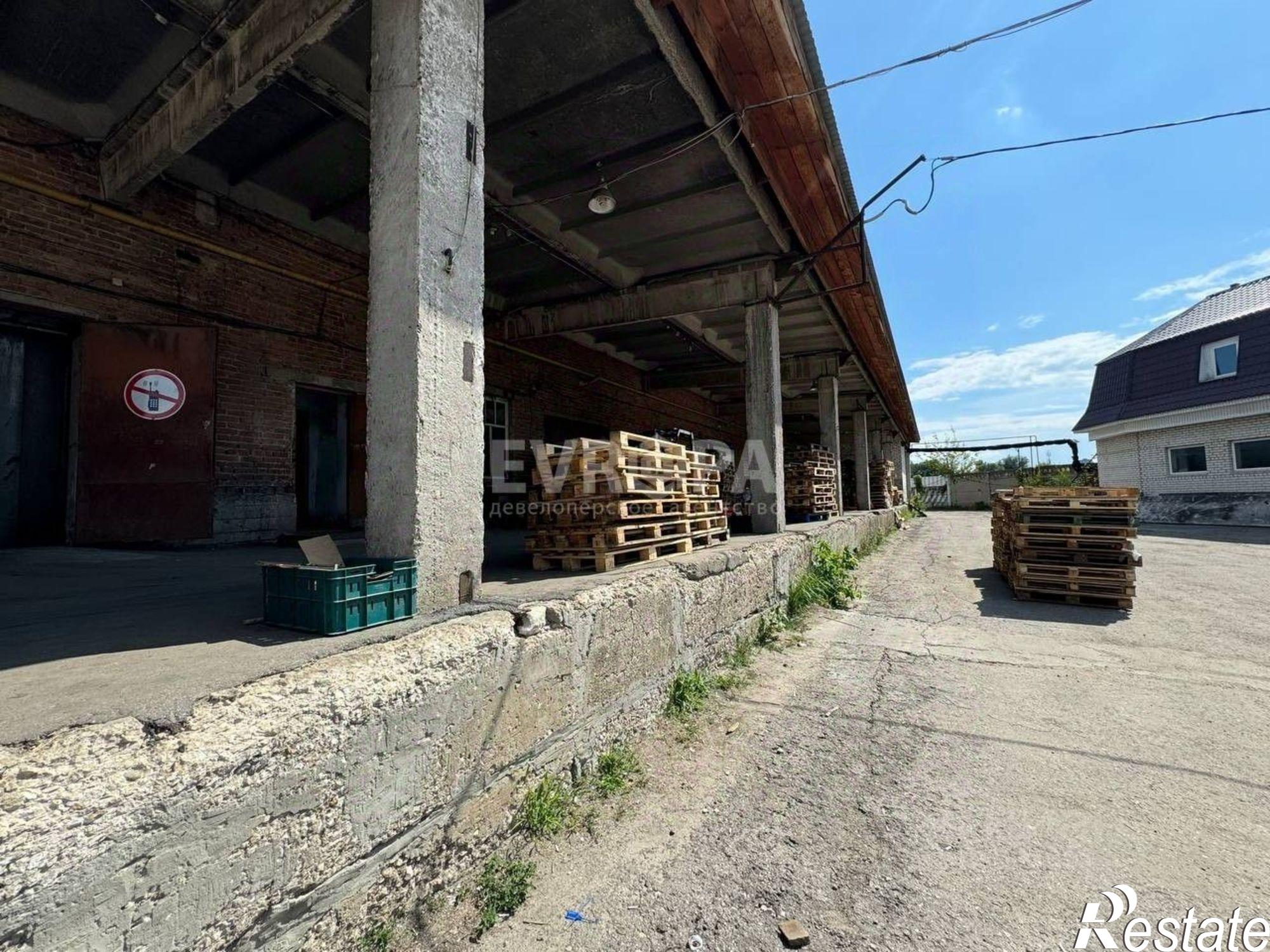 Сдать складское помещение за 300 093 рублей на Рузаевский пер, 3