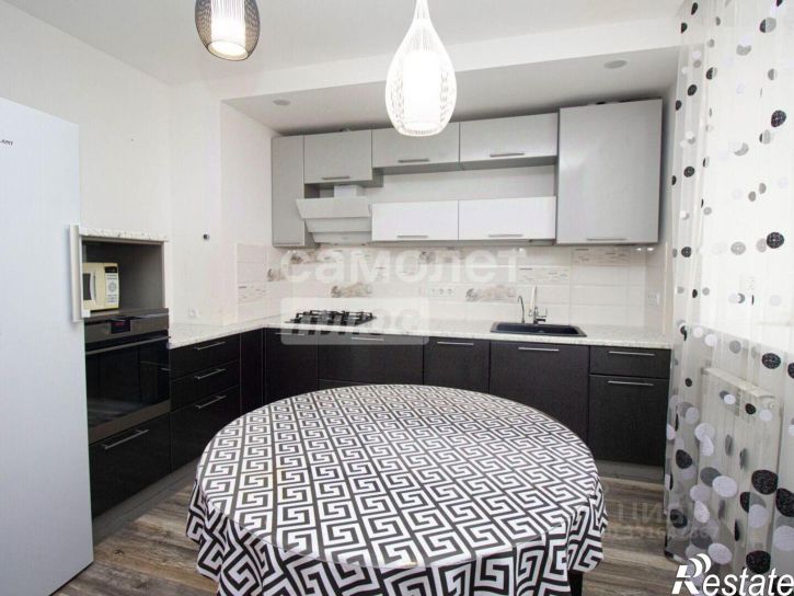 3-комн квартира ул Робеспьера, 5 1,  д. 5 1,  к. 1