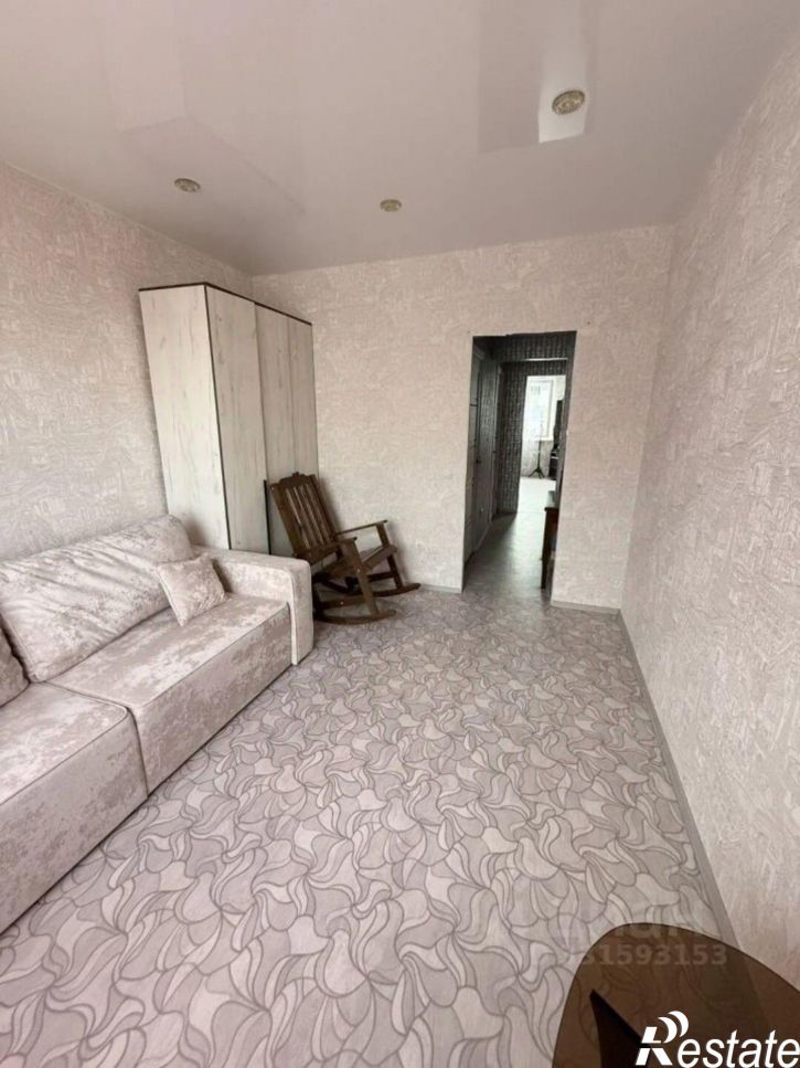 2-комн квартира пр-кт Ливанова, 30,  д. 30