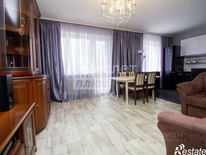 3-комн квартира ул Корунковой, 7,  д. 7