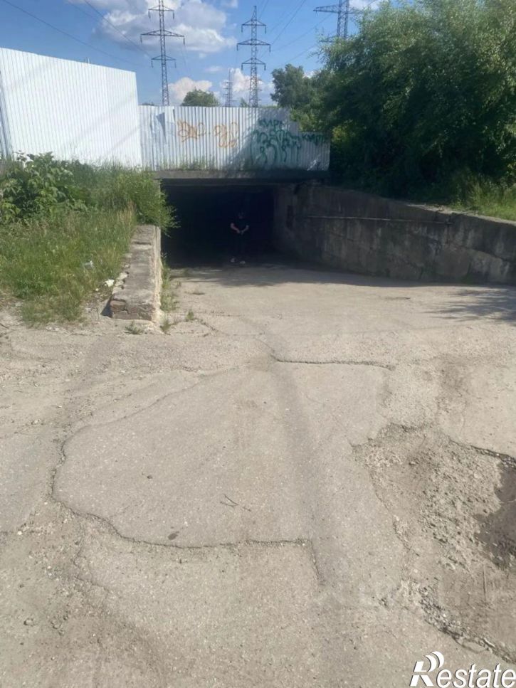 Гараж/парковка ул Промышленная, 38Б,  д. 38Б