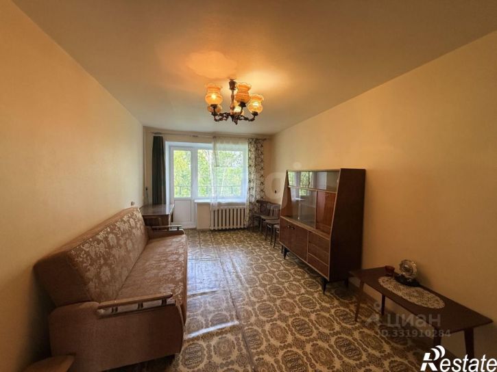 2-комн квартира ул Хрустальная, 33,  д. 33